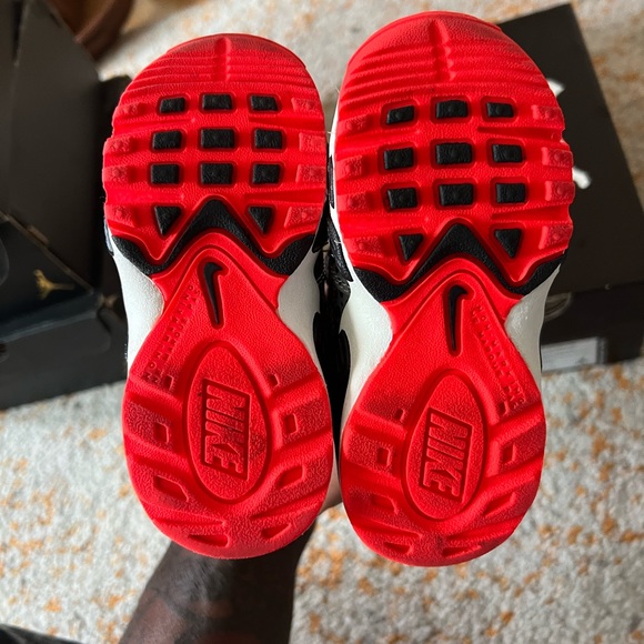 nike air griffey 1 safari - Picture 2 of 3